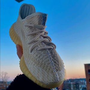 YEEZY 350 v2 NATURAL